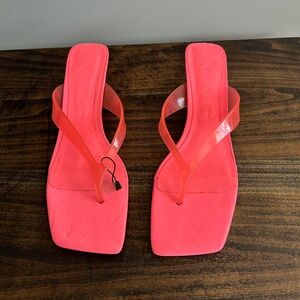 Mango Retro Vinyl High Thong Kitten-Heel Sandals, Size 41.